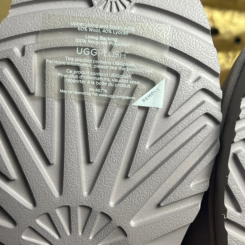 lacender purple Uggs Classic mini pearlizes boot - Picture 9 of 13